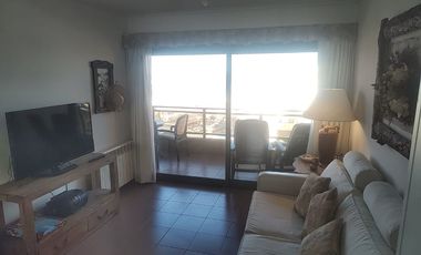 3 AMBIENTES EN VENTA - GESELL CENTRO - VISTA AL MAR - COCHERA