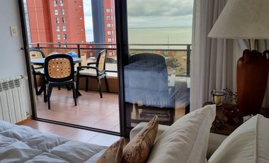 3 AMBIENTES EN VENTA - GESELL CENTRO - VISTA AL MAR - COCHERA