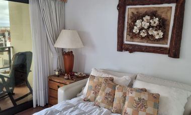 3 AMBIENTES EN VENTA - GESELL CENTRO - VISTA AL MAR - COCHERA
