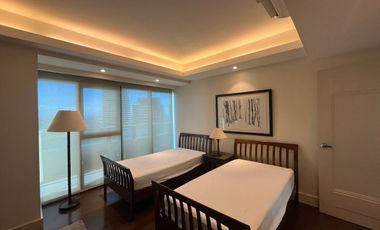 RARE EDADES UNIT FOR SALE AND LEASE 3 BEDROOM