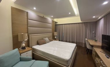 RARE EDADES UNIT FOR SALE AND LEASE 3 BEDROOM