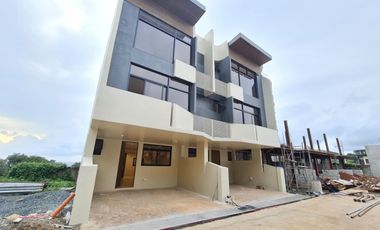3 storey house and lot for sale townhouse in antipolo city near waltermart and unciano hospital medical center