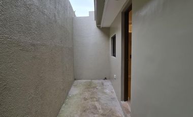 3 storey house and lot for sale townhouse in antipolo city near waltermart and unciano hospital medical center