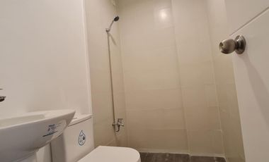 3 storey house and lot for sale townhouse in antipolo city near waltermart and unciano hospital medical center