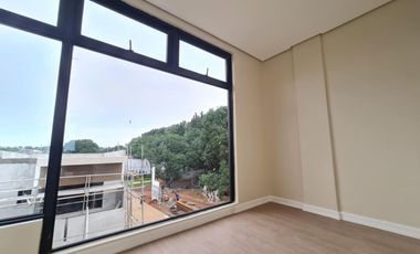 3 storey house and lot for sale townhouse in antipolo city near waltermart and unciano hospital medical center