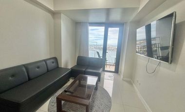 FOR RENT - FURNISHED 1BEDROOM WITH SEAVIEW BALCONY IN MANDANI BAY, MANDAUE CEBU. FRONT SEAVIEW UNIT.