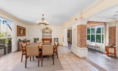 Hermosa residencia en la floresta!