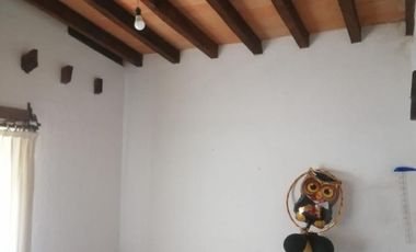 VENTA DE CASA DE CAMPO CON RECÁMARA EN PLANTA BAJA EN HUITZILAC, MORELOS