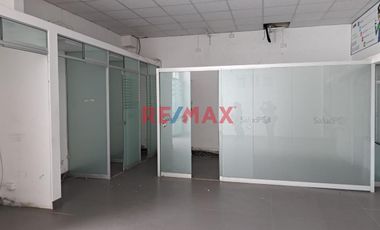 Alquilo Local Comercial O Industrial En Pueblo Libre