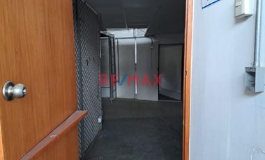 Alquilo Local Comercial O Industrial En Pueblo Libre