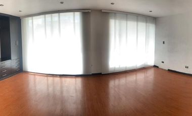 ESPECTACULAR CASA ESQUINERA EN VENTA