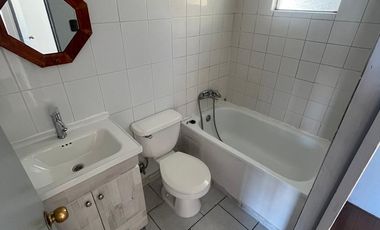 Depto. Remodelado de 3D y 1B en Av. 2da Transversal con Uno Sur. Maipú.