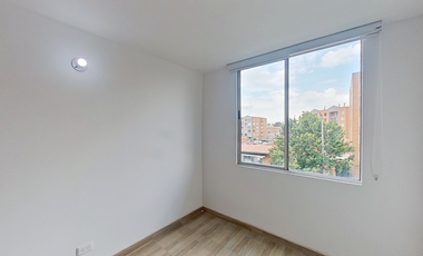 SE VENDE ESPECTACULAR APARTAMENTO MADRID HACIENDA CASA BLANCA PORTON 2
