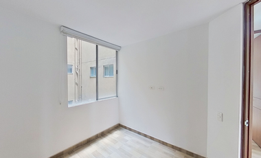 SE VENDE ESPECTACULAR APARTAMENTO MADRID HACIENDA CASA BLANCA PORTON 2