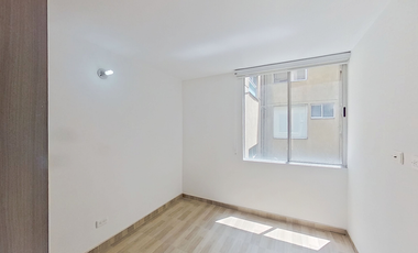 SE VENDE ESPECTACULAR APARTAMENTO MADRID HACIENDA CASA BLANCA PORTON 2