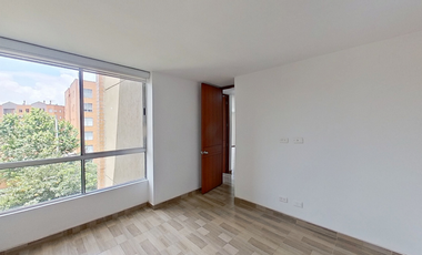 SE VENDE ESPECTACULAR APARTAMENTO MADRID HACIENDA CASA BLANCA PORTON 2
