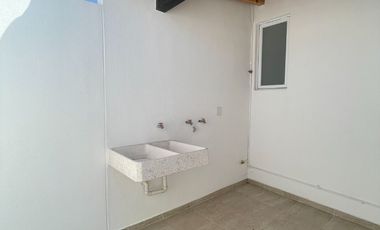 RENTA CASA EN CONDOMINIO FLORESTA CD MADERAS EL MARQUES