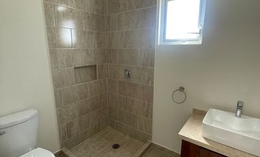RENTA CASA EN CONDOMINIO FLORESTA CD MADERAS EL MARQUES
