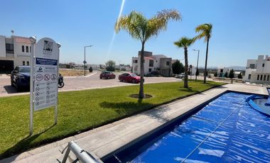 RENTA CASA EN CONDOMINIO FLORESTA CD MADERAS EL MARQUES