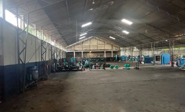 B13 - Alquiler Bodegas en Guayaquil - Avenida Carlos Julio Arosemena Tola - Norte