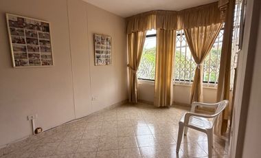 VENTA CASA URB. SAN ISIDRO I ETAPA - TRUJILLO
