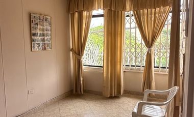 VENTA CASA URB. SAN ISIDRO I ETAPA - TRUJILLO