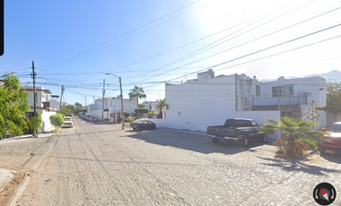 Casa en condominio ubicada en colonia Paseo de la Ribera Puerto Vallarta, Jalisco. Con 3 recamaras y 103m2. A 9 minutos de Costco Puerto Vallarta.