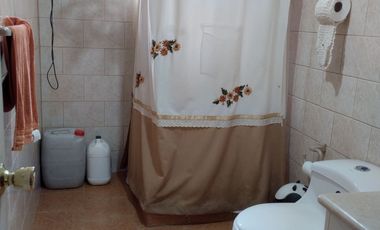 Casa Solida Al Interior De Comunidad Privada, Horcon