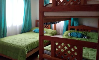 Casa Solida Al Interior De Comunidad Privada, Horcon