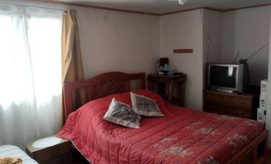 Casa Solida Al Interior De Comunidad Privada, Horcon