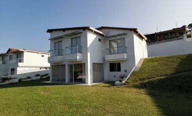 Venta Unidad de Casas en Marinilla Antioquia