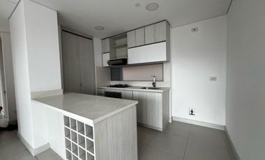 Apartamento en Arriendo Cumbres, Envigado, Antioquia