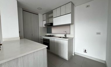 Apartamento en Arriendo Cumbres, Envigado, Antioquia