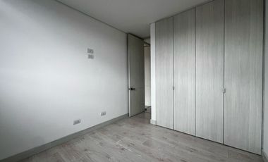 Apartamento en Arriendo Cumbres, Envigado, Antioquia