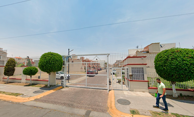 Casa en Priv Isla del Rey, Fraccionamiento Las Américas, Ecatepec