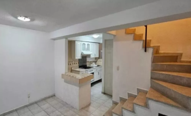Casa en Priv Isla del Rey, Fraccionamiento Las Américas, Ecatepec