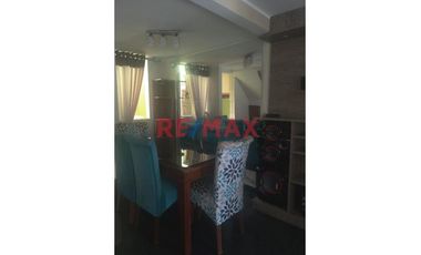 Venta Casa 3 Pisos De 85M2, Carabayllo