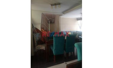 Venta Casa 3 Pisos De 85M2, Carabayllo