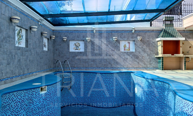 ESPECTACULAR RESIDENCIA DE LUJO CON PISCINA EN  RENTA LA PRIMAVERA - SAN PATRICIO, CUMBAYÁ