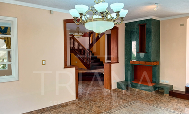 ESPECTACULAR RESIDENCIA DE LUJO CON PISCINA EN  RENTA LA PRIMAVERA - SAN PATRICIO, CUMBAYÁ
