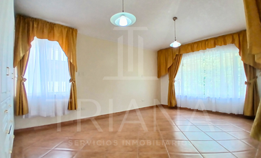 ESPECTACULAR RESIDENCIA DE LUJO CON PISCINA EN  RENTA LA PRIMAVERA - SAN PATRICIO, CUMBAYÁ