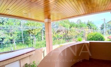 ESPECTACULAR RESIDENCIA DE LUJO CON PISCINA EN  RENTA LA PRIMAVERA - SAN PATRICIO, CUMBAYÁ