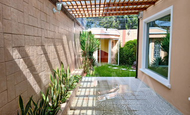 ESPECTACULAR RESIDENCIA DE LUJO CON PISCINA EN  RENTA LA PRIMAVERA - SAN PATRICIO, CUMBAYÁ