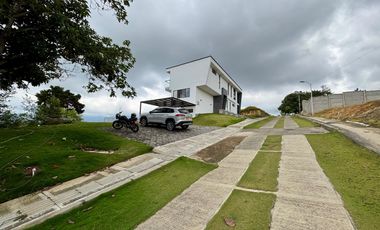 Casa Campestre con vista a la ciudad