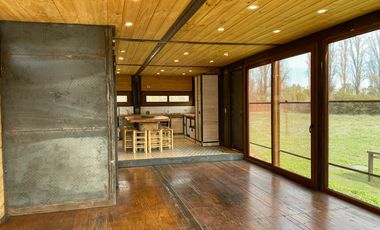 Arriendo de Casa Container en parcela de 5000m² a 25 minutos de Vitacura