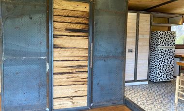 Arriendo de Casa Container en parcela de 5000m² a 25 minutos de Vitacura