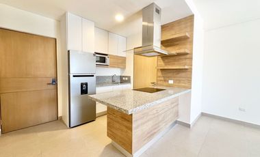Departamento en Renta Torre. Mirall, Chepevera Monterrey N. L.
