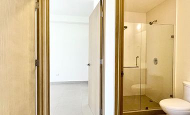 Departamento en Renta Torre. Mirall, Chepevera Monterrey N. L.