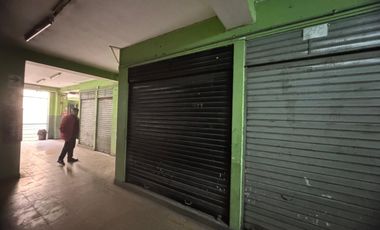Vendo stand comercial en Galería La Moneda