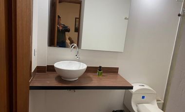 ESPECTACULAR CASA ESQUINERA EN VENTA.